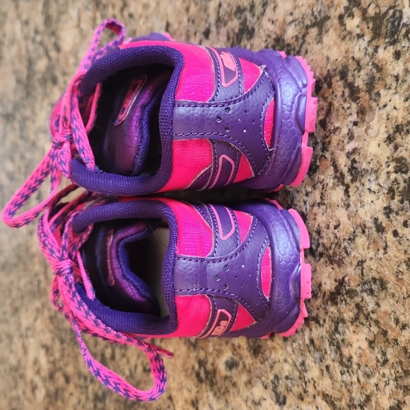 Toddler Girls New Balance Shoes - Size 10.5 - Picture 4 of 7